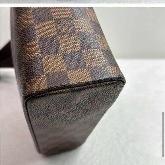 LOUIS VUITTON DAMIER BROWN UNISEX CROSSBODY WITH DUST BAG - Picture 9 of 16